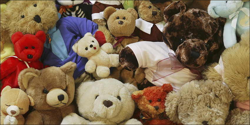 a lot of teddy bears